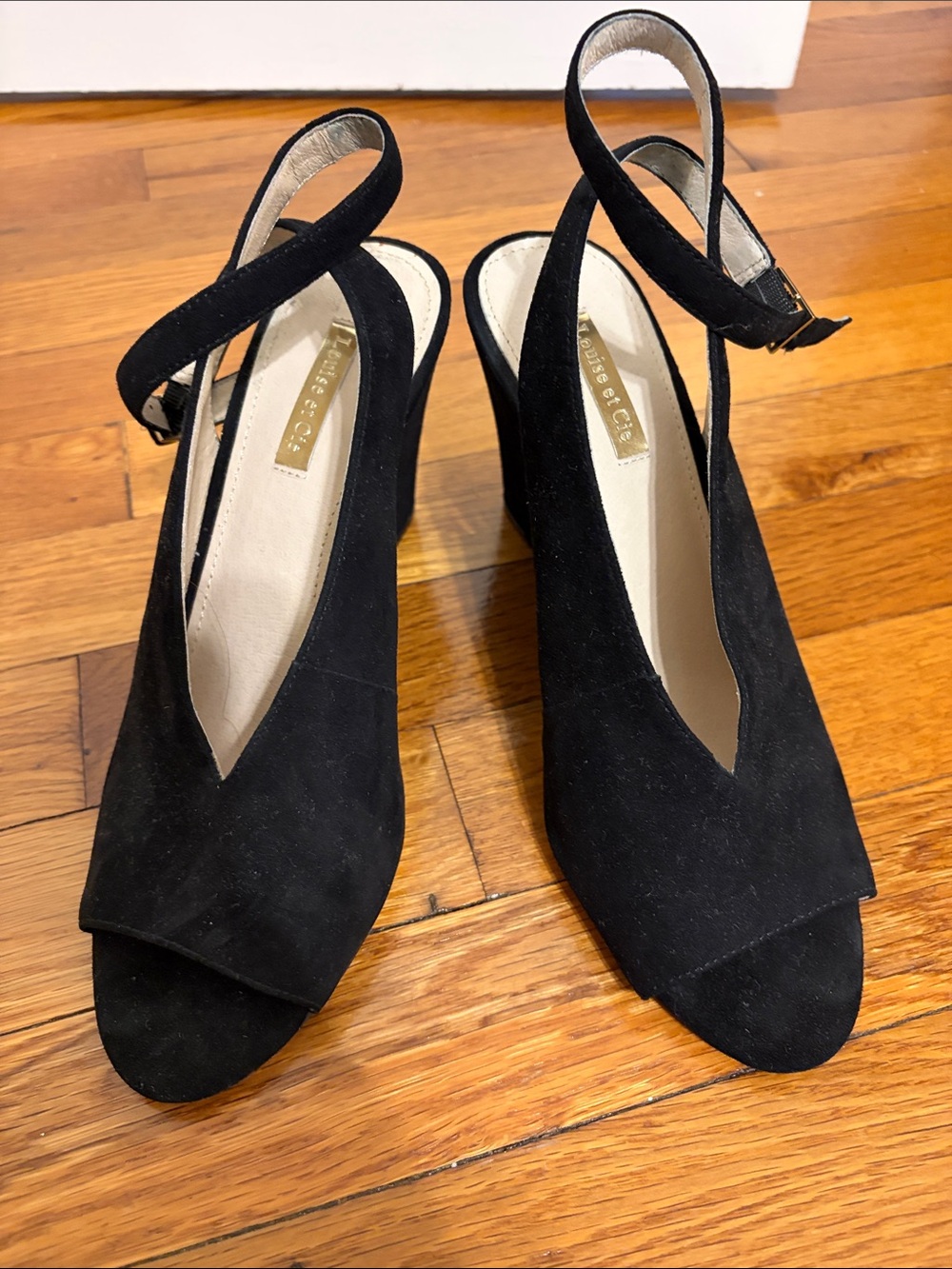 Louise et Cie Black Suede Peep Toe Slingback Heels with V-Cut